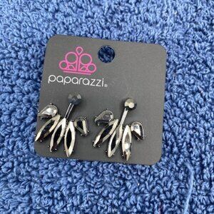 Paparazzi Stunningly Striking Black Post Earrings.